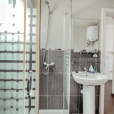 Victoria Beachfront Studio, Perfect Location In Americas Apartman *