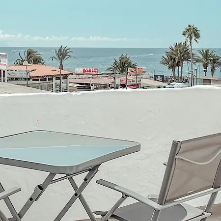 Victoria Beachfront Studio, Perfect Location In Americas Appartement *