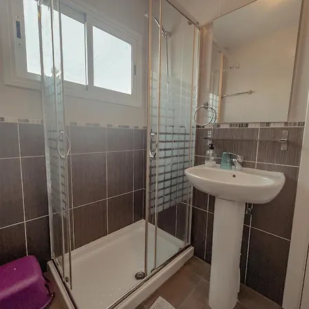 Apartman Victoria Beachfront Studio, Perfect Location In Americas Playa de las Américas