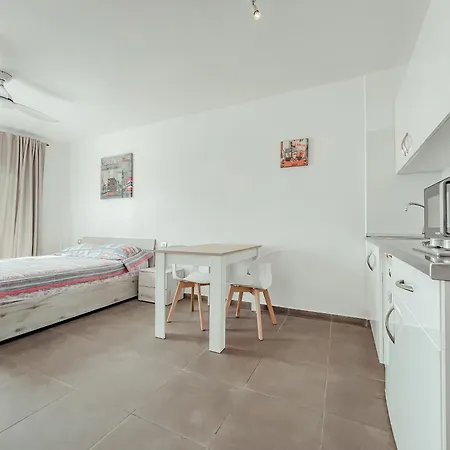 Apartman Victoria Beachfront Studio, Perfect Location In Americas