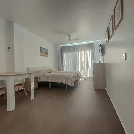 Appartement Victoria Beachfront Studio, Perfect Location In Americas *
