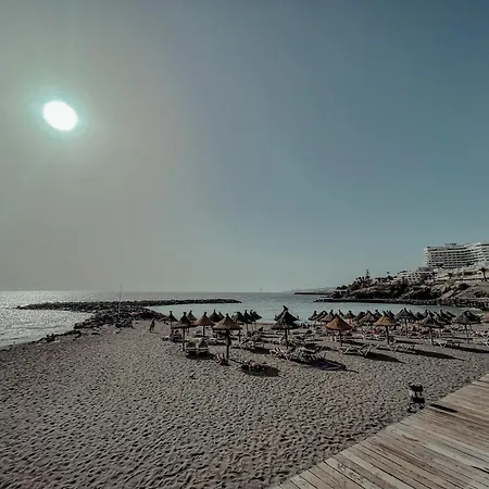 Victoria Beachfront Studio, Perfect Location In Americas Appartement